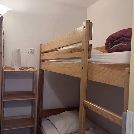 Famille A Avec Balcon, Casier A Ski, Ideal Pour 4 Personnes - Fr-1-812-36 *