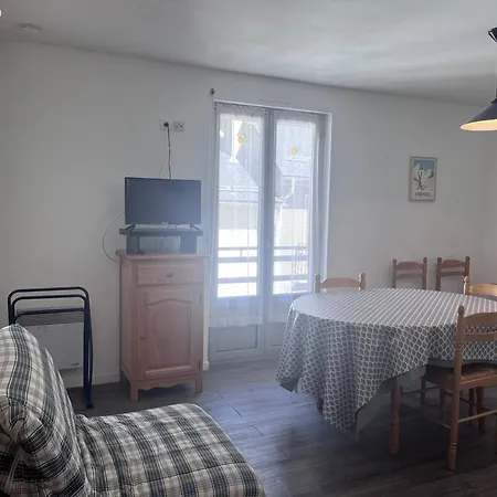 Famille à Avec Balcon, Casier à Ski, Idéal Pour 4 Personnes - Fr-1-812-36 *